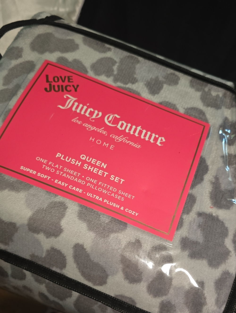 Juicy Couture Gray Leopard Plush Sheet Set - Picture 2 of 2
